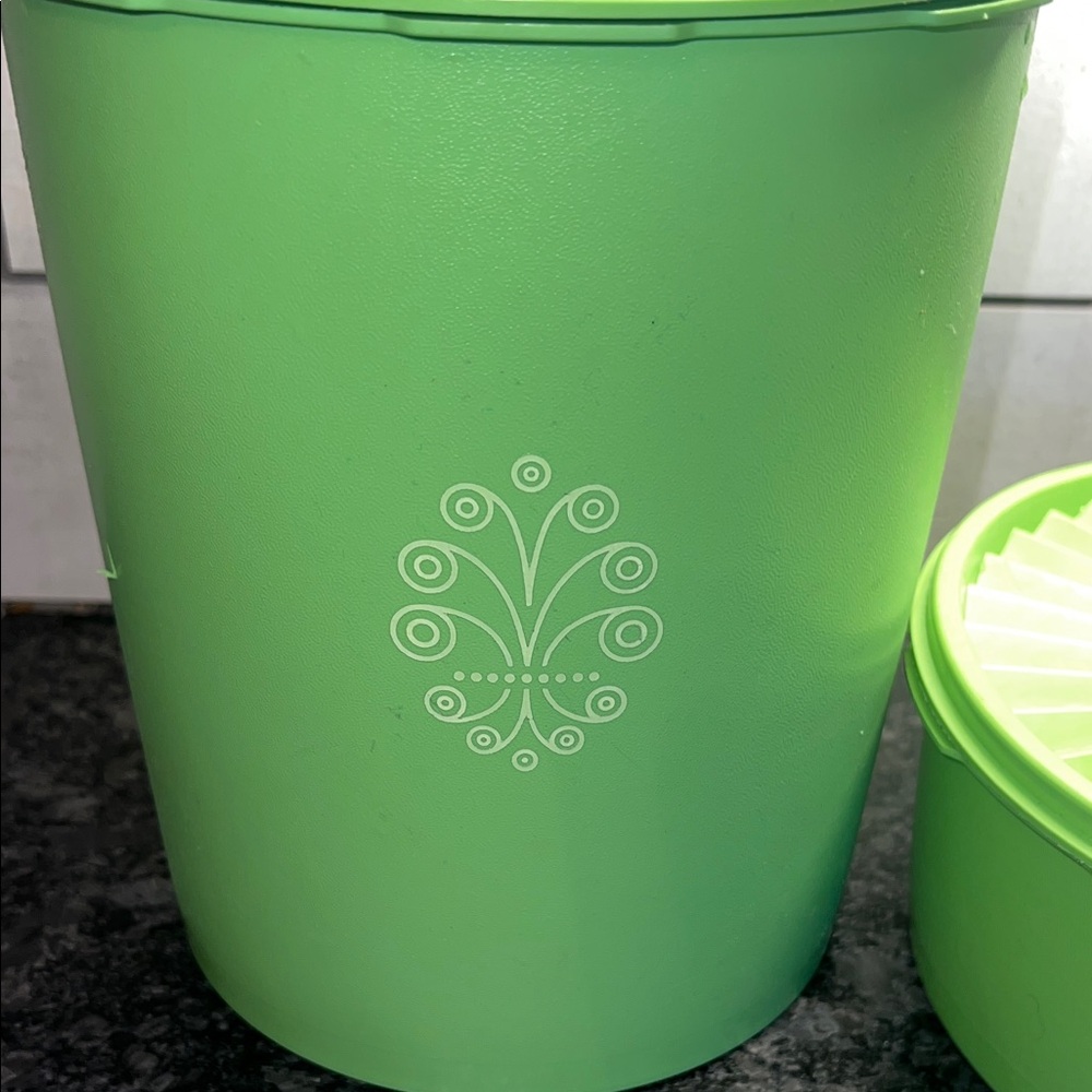 Green Storage Container Set - Picture 2 of 7